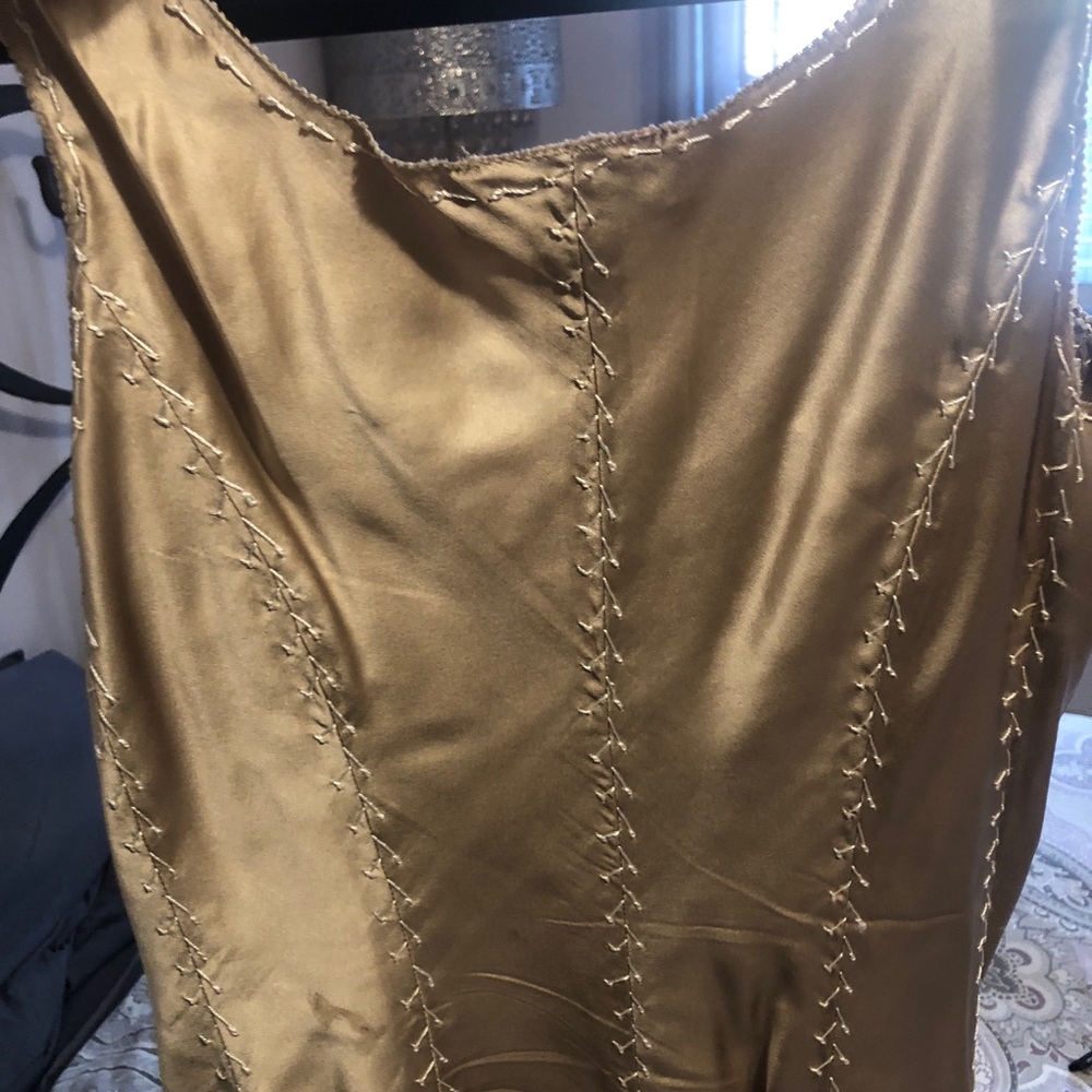 Fab fun going out top! - Picture 6 of 6